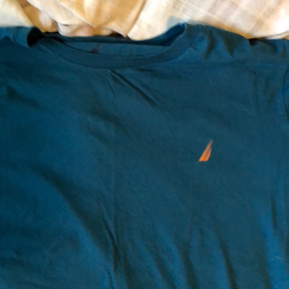Nautica T-shirt